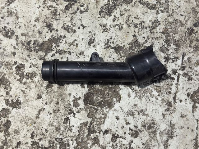 bontott VOLVO XC40 Légbeömlő Cső