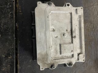 bontott VOLVO XC40 Motorvezérlő