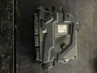 bontott VOLVO XC40 Motorvezérlő
