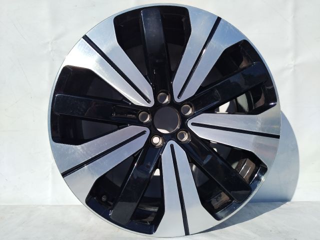 bontott VOLVO XC40 Alufelni (1 db)