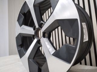 bontott VOLVO XC40 Alufelni (1 db)