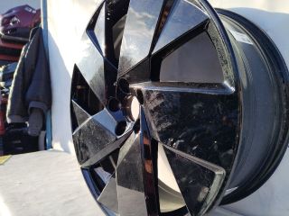 bontott VOLVO XC40 Alufelni (1 db)