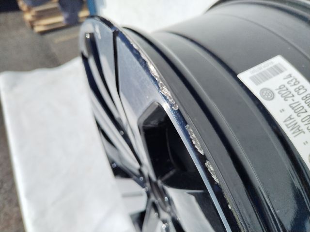 bontott VOLVO XC40 Alufelni (1 db)