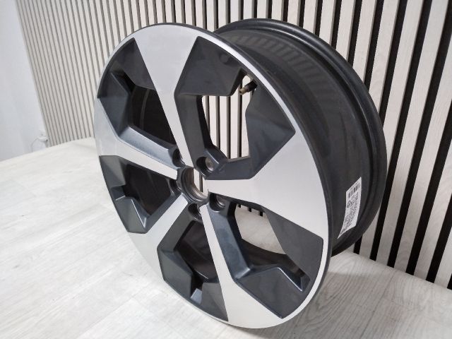 bontott VOLVO XC40 Alufelni (1 db)