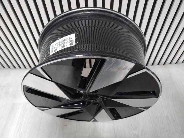 bontott VOLVO XC40 Alufelni (1 db)