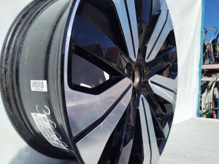 bontott VOLVO XC40 Alufelni (1 db)