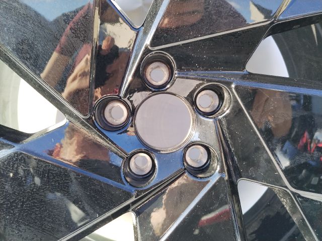 bontott VOLVO XC40 Alufelni (1 db)