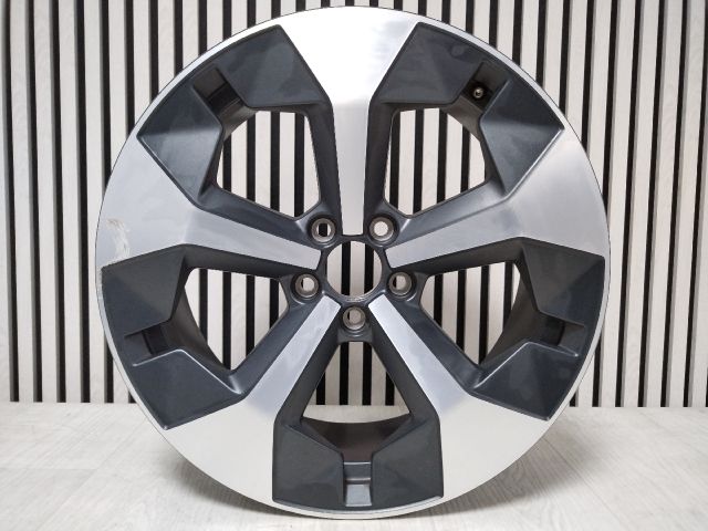 bontott VOLVO XC40 Alufelni (1 db)