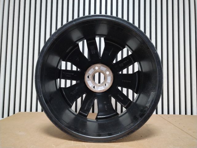 bontott VOLVO XC40 Alufelni (1 db)