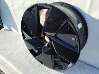 bontott VOLVO XC40 Alufelni (1 db)