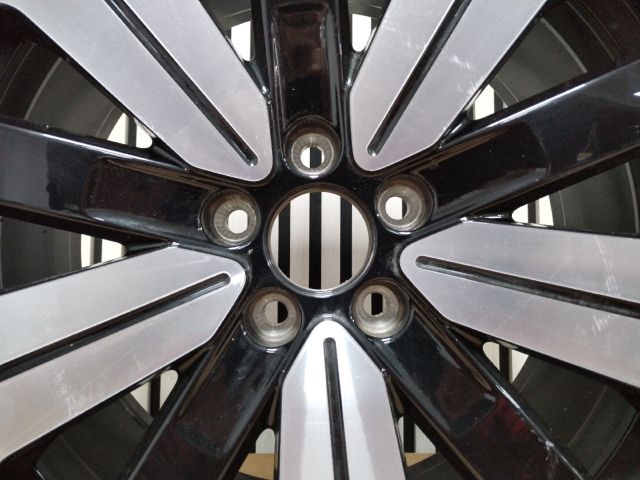 bontott VOLVO XC40 Alufelni (1 db)