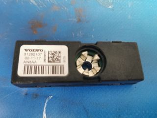 bontott VOLVO XC40 Antenna Erősítő