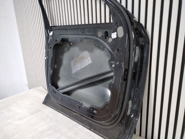 bontott VOLVO XC40 Bal első Ajtó (Üres lemez)