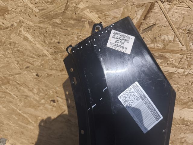 bontott VOLVO XC40 Bal első Sárvédő