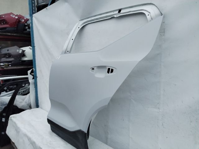 bontott VOLVO XC40 Bal hátsó Ajtó (Üres lemez)