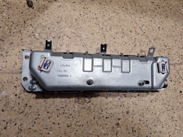 bontott VOLVO XC40 Bal Térdlégzsák