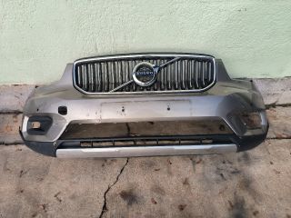 bontott VOLVO XC40 Első Lökhárító (Részeivel)
