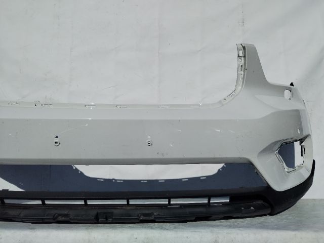 bontott VOLVO XC40 Első Lökhárító (Üresen)