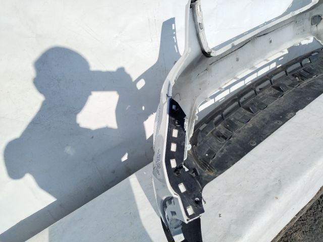 bontott VOLVO XC40 Első Lökhárító (Üresen)