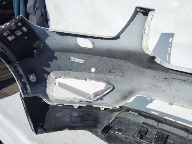 bontott VOLVO XC40 Első Lökhárító (Üresen)