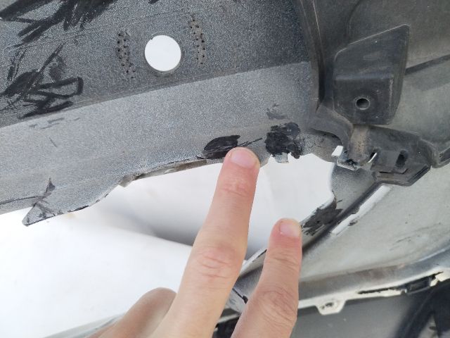 bontott VOLVO XC40 Első Lökhárító (Üresen)