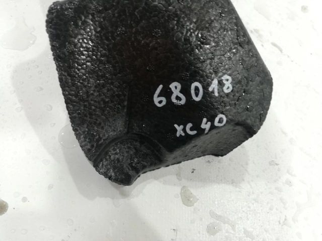 bontott VOLVO XC40 Első Lökhárító Ütközés Elnyelő Hab