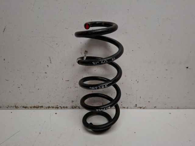 bontott VOLVO XC40 Hátsó Rugó