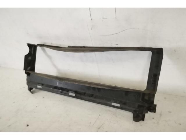 bontott VOLVO XC40 Hűtő Légterelő