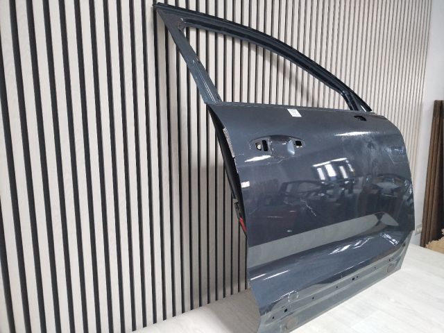 bontott VOLVO XC40 Jobb első Ajtó (Üres lemez)