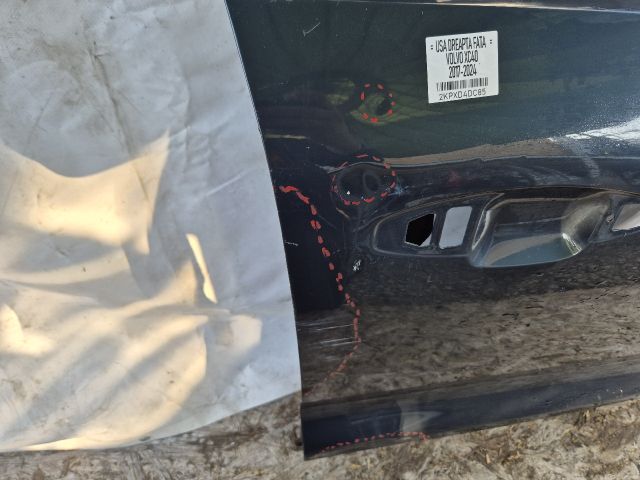 bontott VOLVO XC40 Jobb első Ajtó (Üres lemez)
