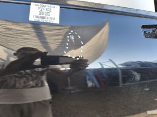 bontott VOLVO XC40 Jobb első Ajtó (Üres lemez)