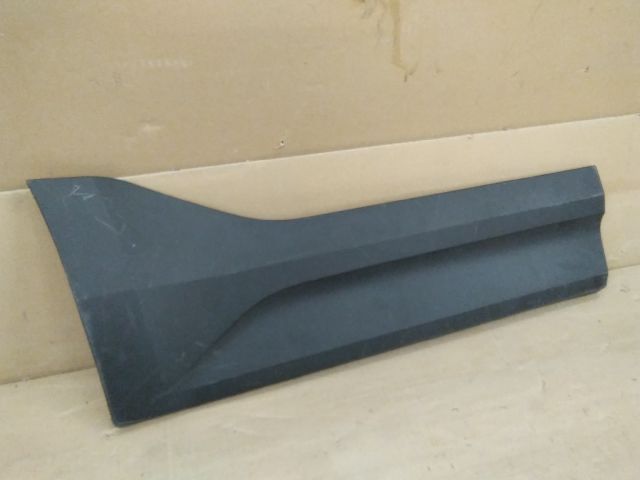 bontott VOLVO XC40 Jobb hátsó Ajtó Díszléc