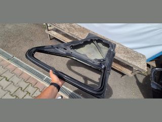 bontott VOLVO XC40 Jobb hátsó Ajtó (Üres lemez)