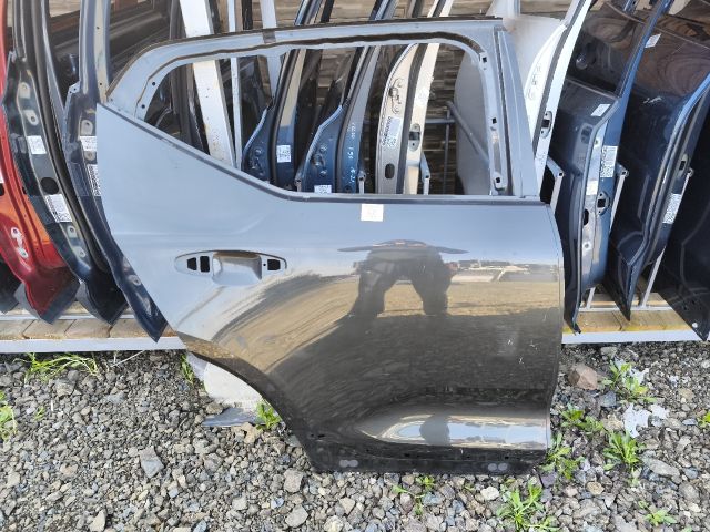 bontott VOLVO XC40 Jobb hátsó Ajtó (Üres lemez)