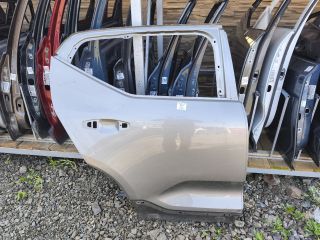 bontott VOLVO XC40 Jobb hátsó Ajtó (Üres lemez)