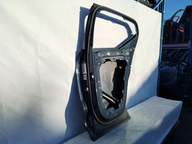 bontott VOLVO XC40 Jobb hátsó Ajtó (Üres lemez)