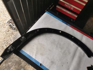 bontott VOLVO XC40 Jobb hátsó Sárvédő Díszléc