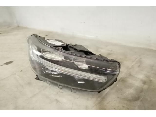 bontott VOLVO XC40 Jobb Ledes Fényszóró