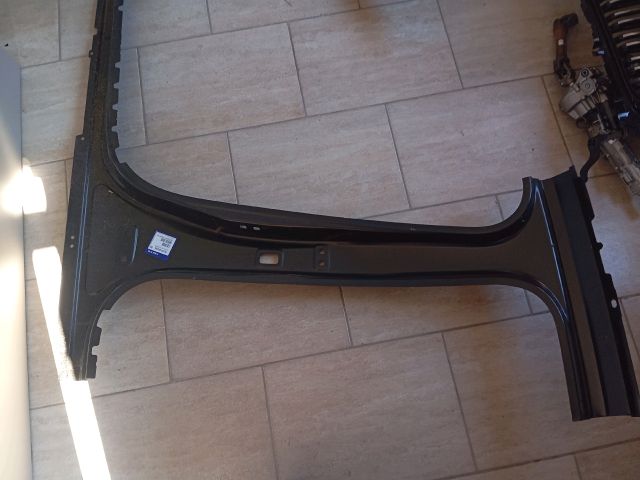 bontott VOLVO XC40 Jobb Oldalkeret