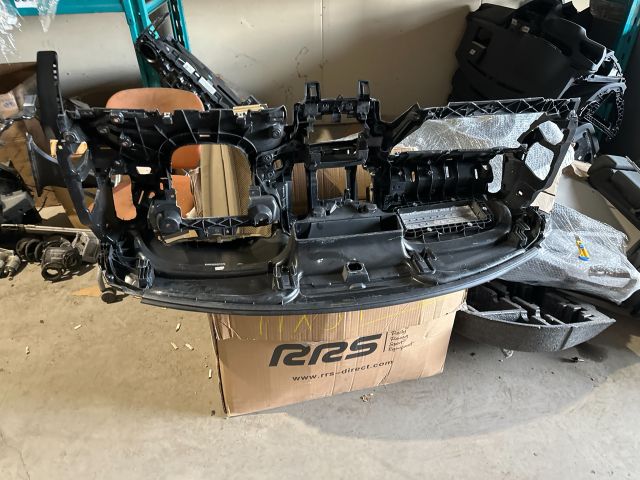 bontott VOLVO XC40 Műszerfal Héj