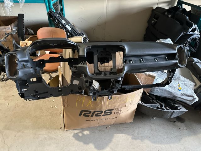 bontott VOLVO XC40 Műszerfal Héj