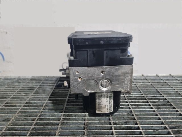 bontott VOLVO XC60 ABS Kocka