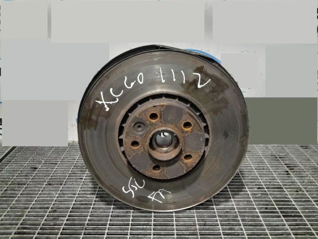 bontott VOLVO XC60 Bal első Csonkállvány