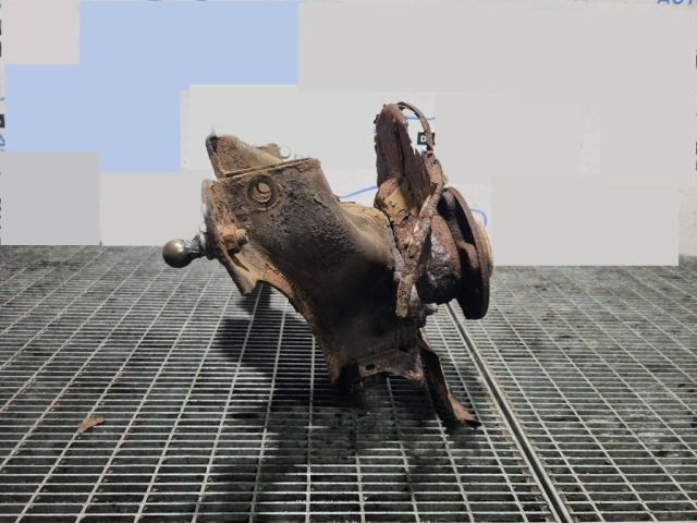 bontott VOLVO XC60 Bal hátsó Csonkállvány