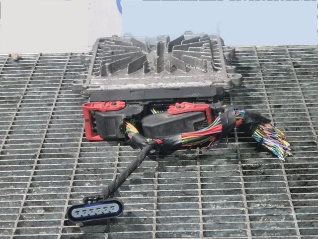 bontott VOLVO XC60 Motorvezérlő