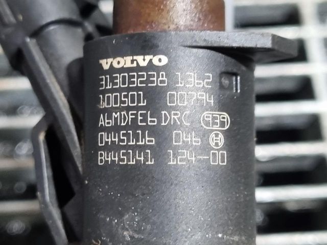 bontott VOLVO XC60 Porlasztó (1 db)