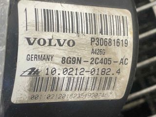 bontott VOLVO XC60 ABS Kocka