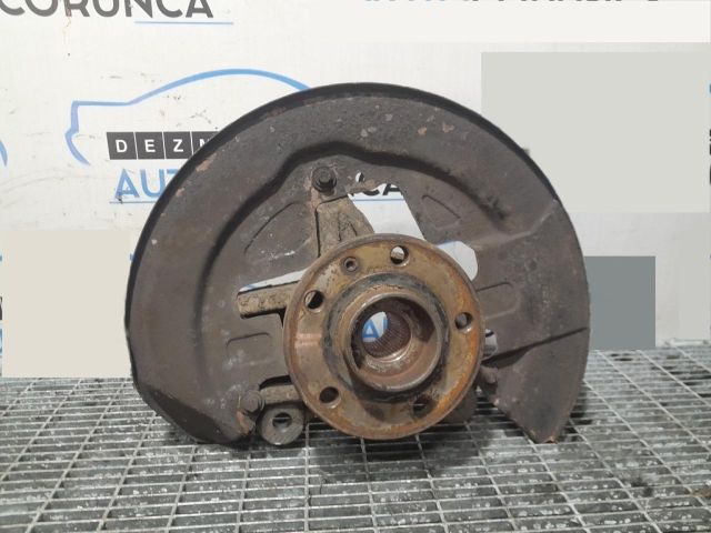 bontott VOLVO XC60 Bal első Csonkállvány