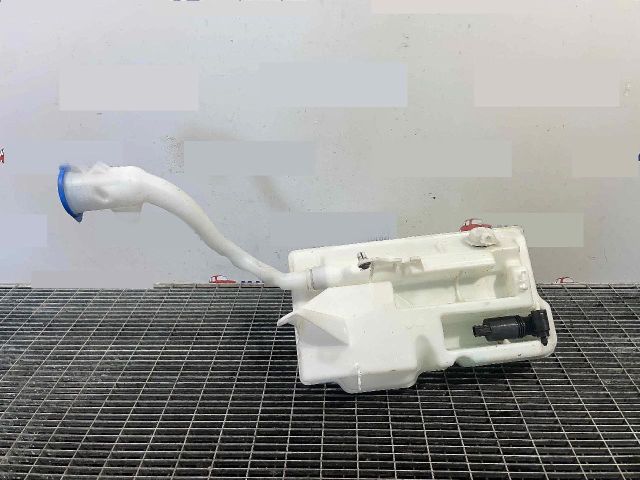 bontott VOLVO XC60 Ablakmosó Tartály