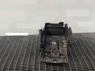 bontott VOLVO XC60 Akkumulátor Tartó